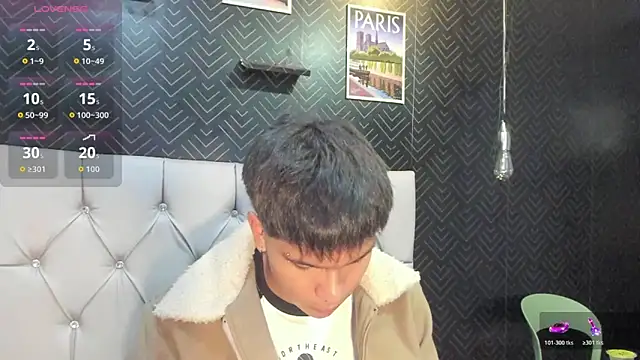 XXX chat uživo modela Thiago_Kozak