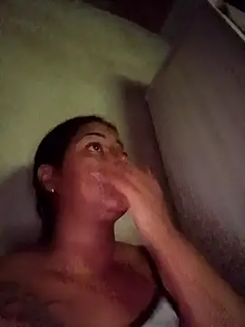 Chat XXX Live Giselabrunette25