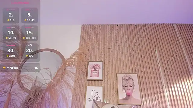 Chat XXX ao vivo de Sally_Dvine