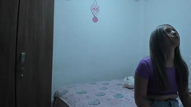 Chat XXX ao vivo de KatrinHolmes1