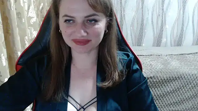 XXX chat uživo modela LioraW