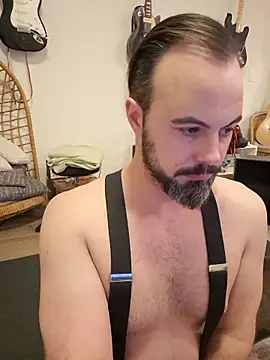 MaskedMajor Live XXX-chat