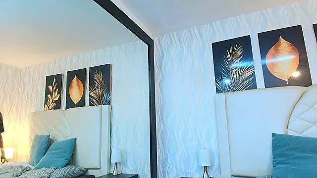 Lean_Portman Live XXX-chat