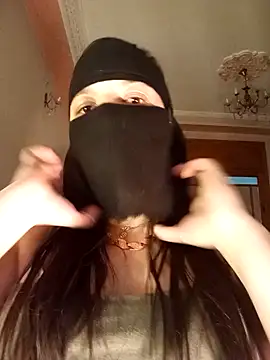 LONA-_- Chat XXX in diretta