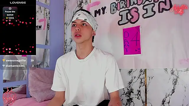 Show modela Prince_Apolo na web-kameri