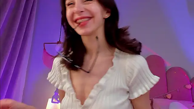 ElsaYoung 现场XXX聊天