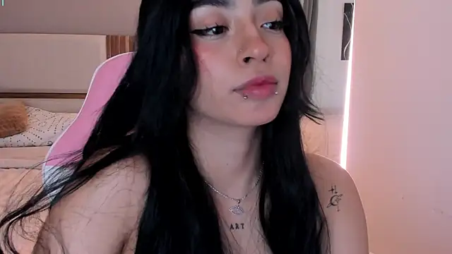 Czat XXX na żywo – Zaray_star