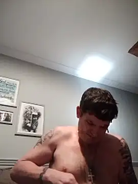 Hixxy_1025 网络视讯表演