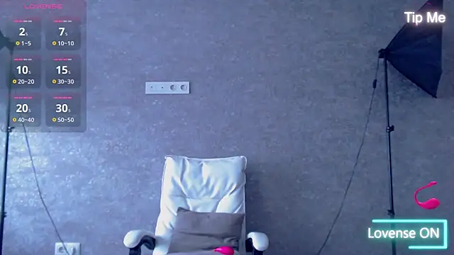 LillySquirtShot লাইভ XXX চ্যাট