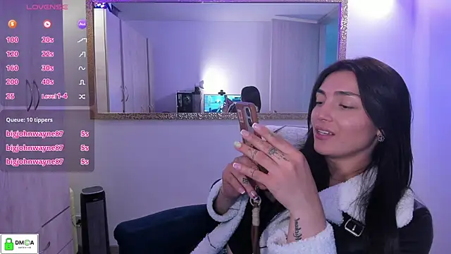 EricaVanderhillのウェブカメラショー