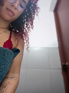 Woo_isDaphne's Live XXX Chat