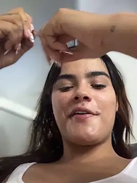 Kaily_Sweet16: онлайн-секс-чат