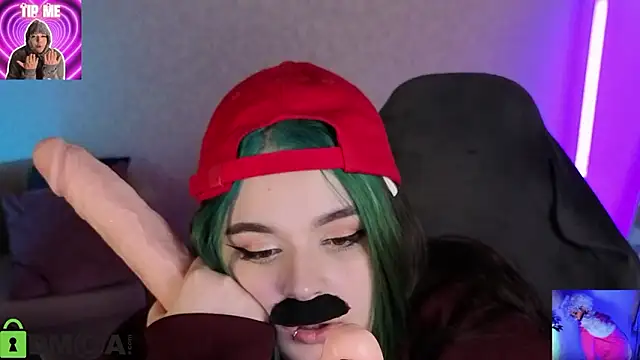 Mia_R0ss élő XXX-chatje