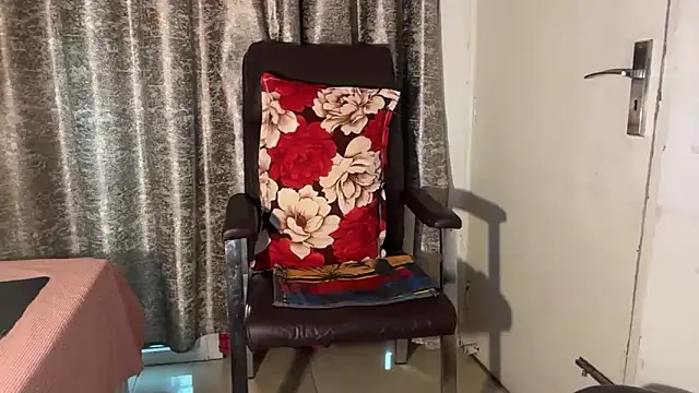 Cupid_of_Hearts Live XXX-Chat