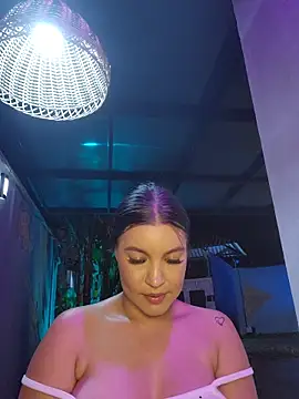 Pretty_Julieta Webcamshow