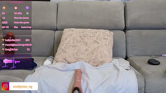 anellejones' Live XXX Chat