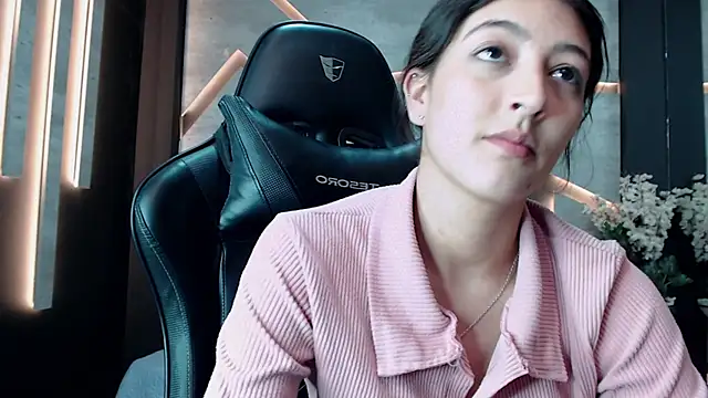 SinLickerr Live XXX Chat