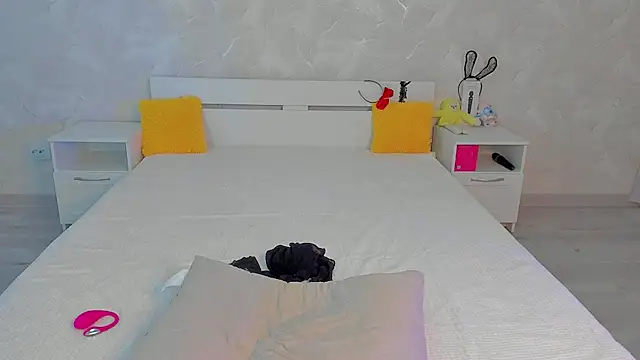 lurelliya 即時 XXX 聊天