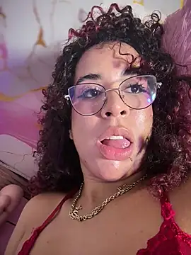 Woo_isDaphne Obrolan Langsung XXX