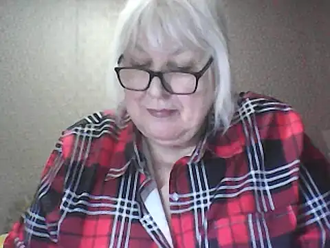 Alexia64231 Adlı Modelin Web Kamerası Şovu