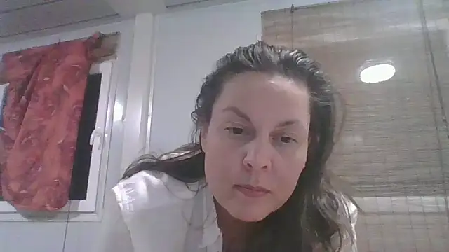 fulloferotic Adlı Modelin Canlı XXX Sohbeti