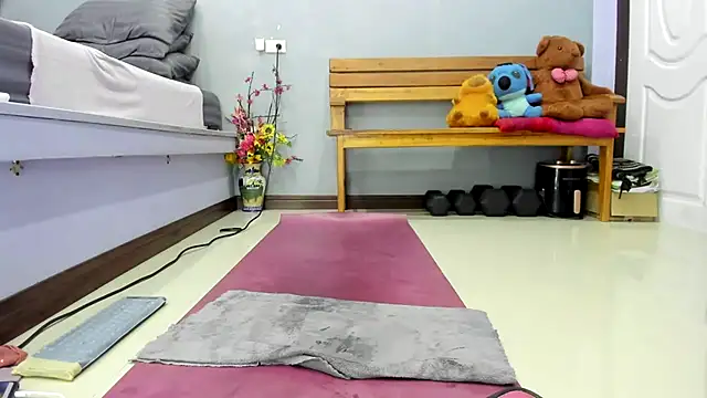 XXX chat uživo modela loveley_jenny