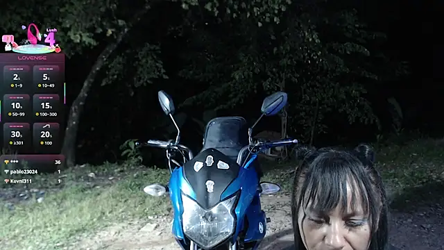 esmeralda_li Obrolan Langsung XXX