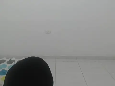 estefania224: онлайн-секс-чат