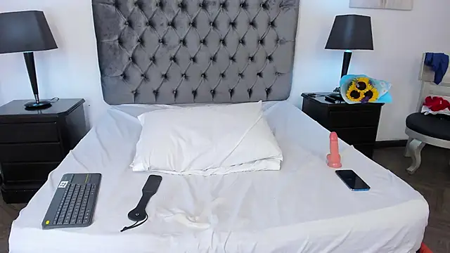 Kiri_Black_'s Live XXX Chat