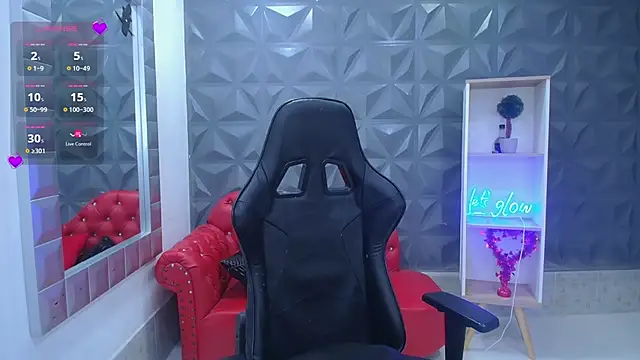 Cristal_War's Live XXX Chat