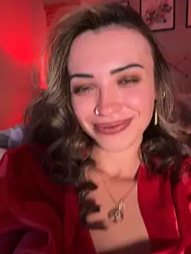 دردشة Tiny-Mimi الجنسية المباشرة