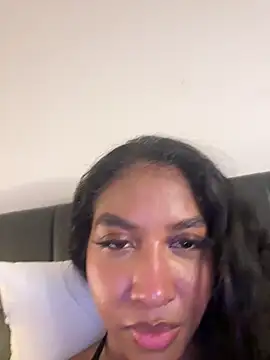 IamCrystal2 라이브 XXX 채팅