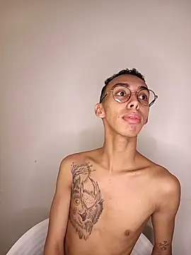 EthaanCox's Live XXX Chat