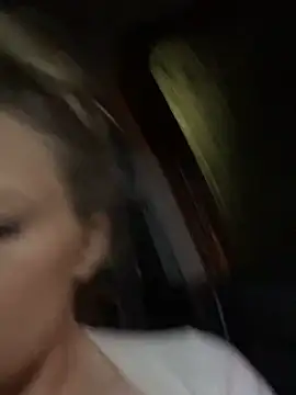 Milf-N-Kookies webkamerás műsora