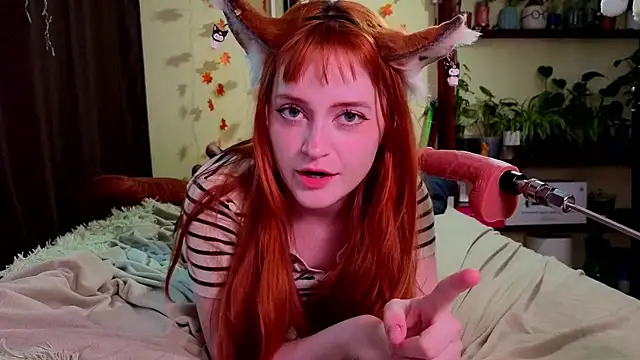 LittleFoxHole's Live XXX Chat