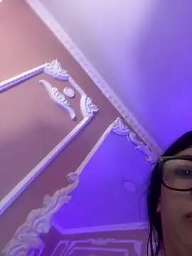 แชท XXX สดของ LiaLovet