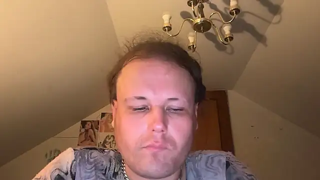 Chat XXX en directo de RaeganV