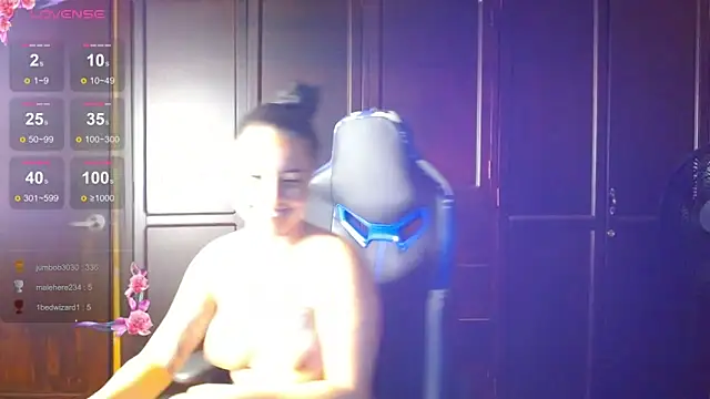 แชท XXX สดของ jaydensalvatore_