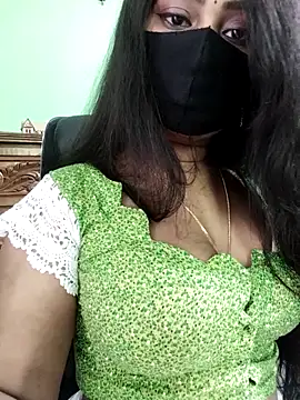 Chat +18 de Idhika-Paul ao vivo