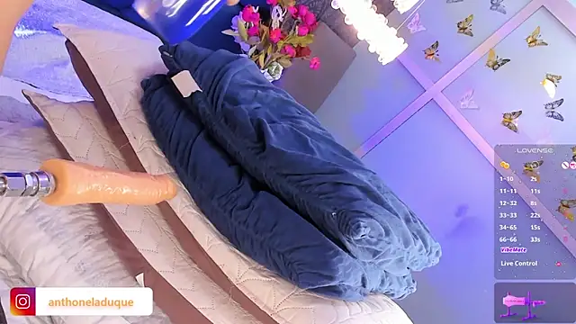 Онлайн чат XXX AnthonelaDuque