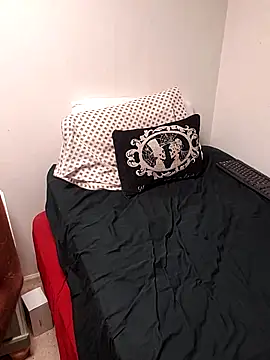 pareja-40-20 Adlı Modelin Canlı XXX Sohbeti