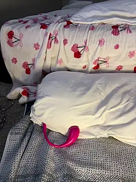 Онлайн чат XXX Angeliccreamyrican