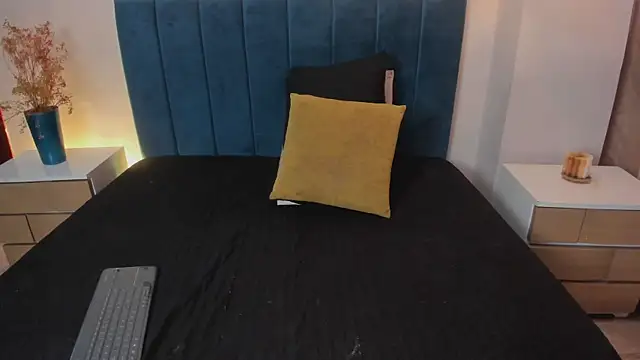 XXX chat uživo modela AnnaBroooks