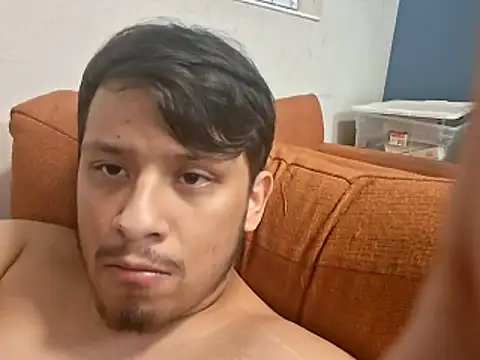 immafunbro Adlı Modelin Canlı XXX Sohbeti