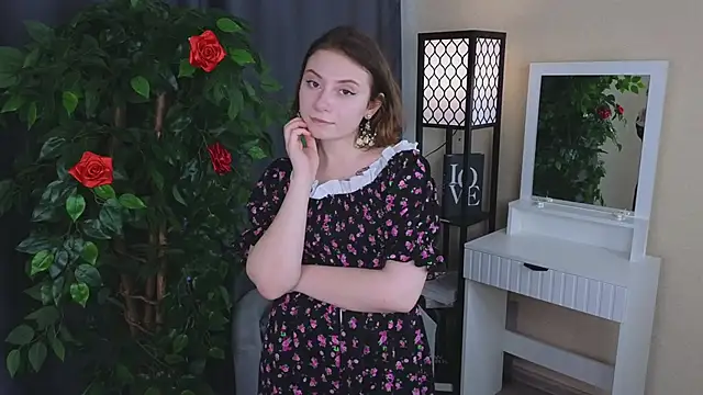 Онлайн чат XXX BreannaBuczak