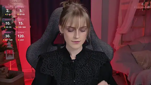 KiraMontoya: онлайн-секс-чат