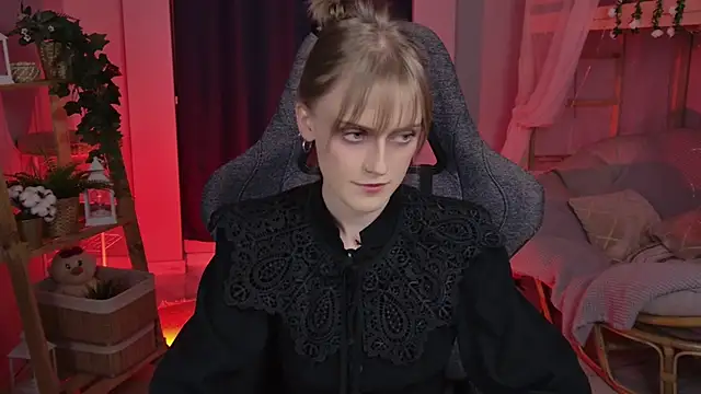 Chat +18 de KiraMontoya ao vivo