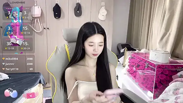 OiOi-666's Live XXX Chat