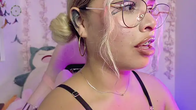Haelycute – Naživo XXX chat