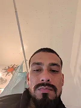 โชว์เว็บแคมของ Cnutt310